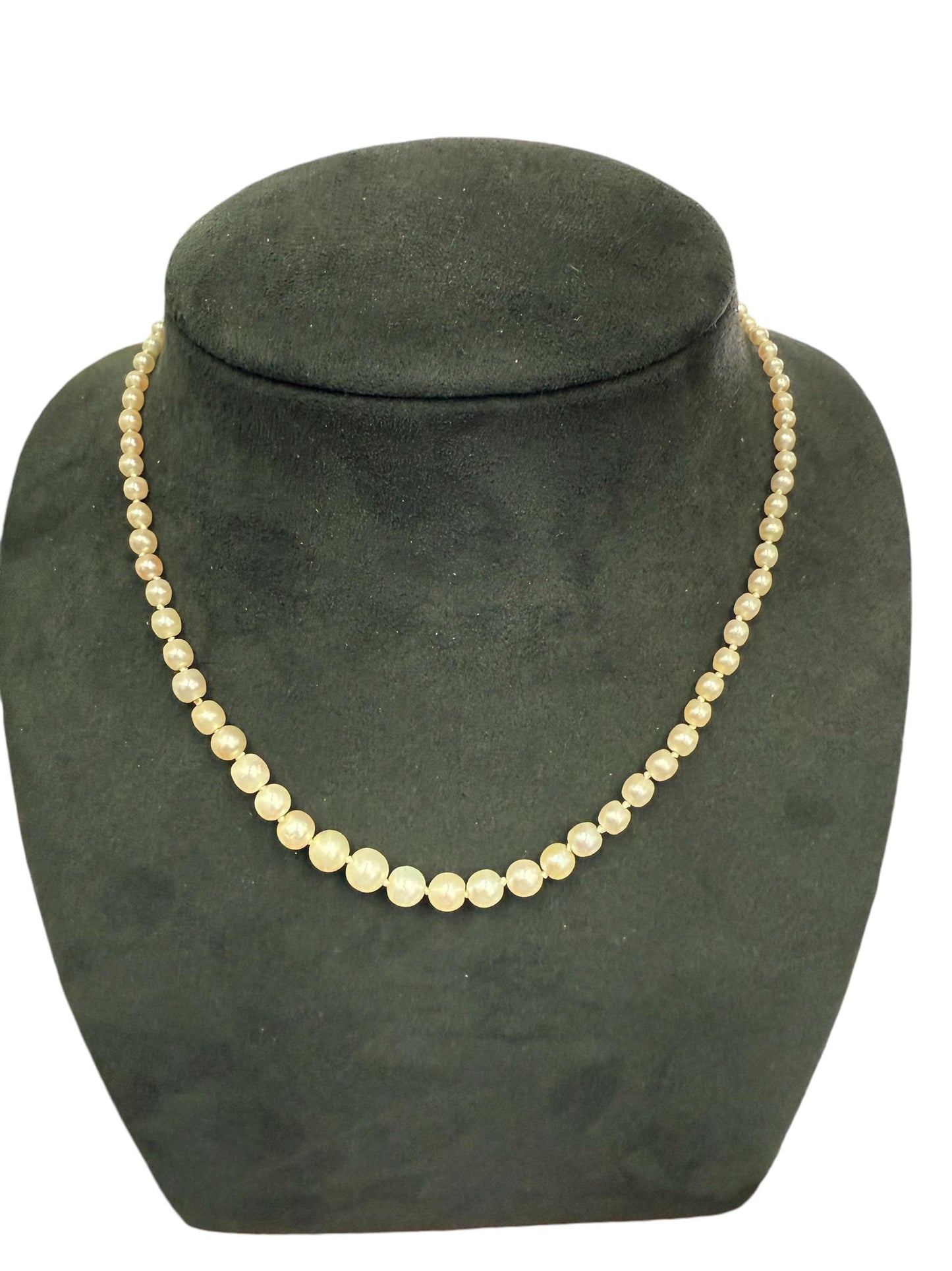 Natural Pearls   Necklace  - 13.50GRAM -D0.20cts