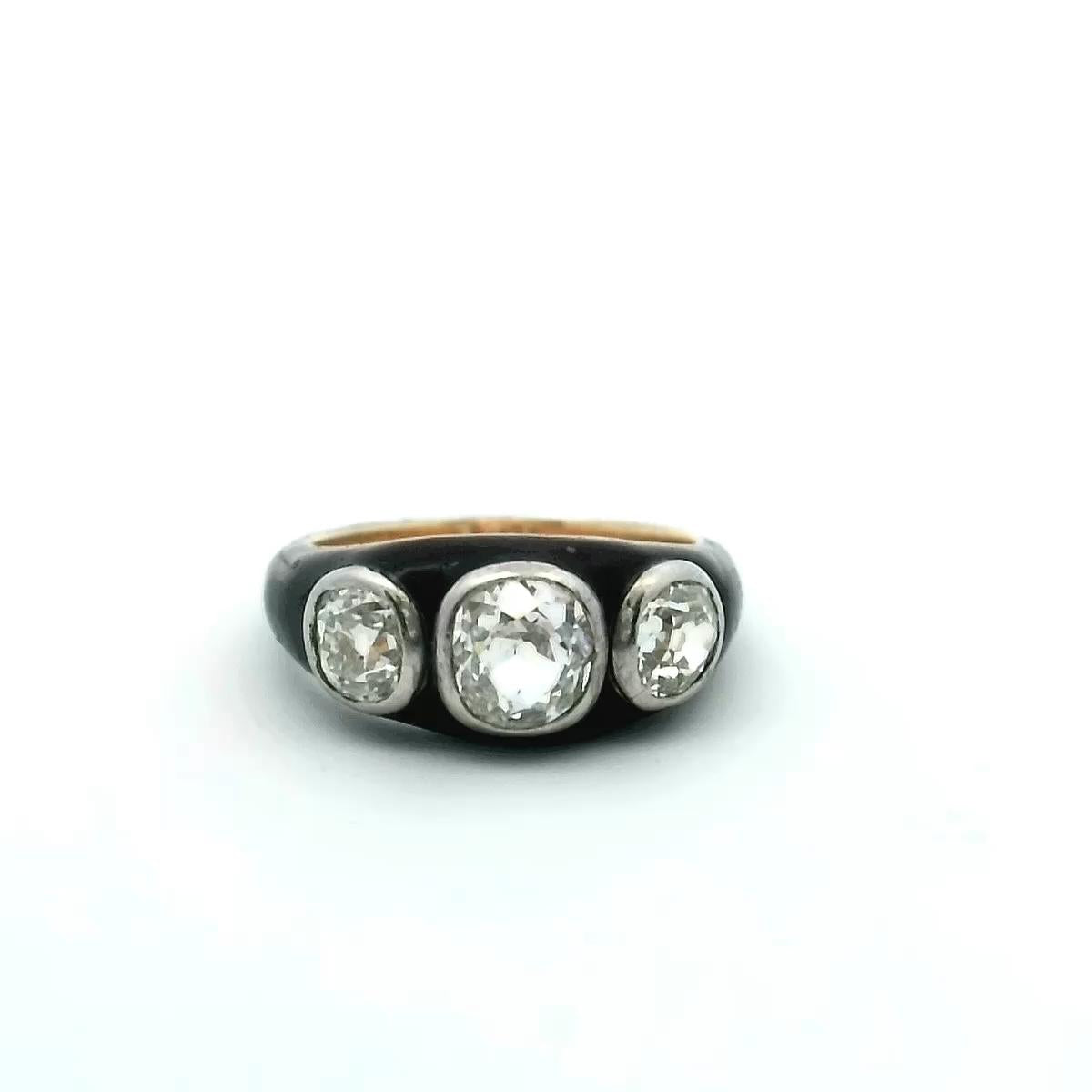 Black Enamel 18K and Platinum 3  Diamond RIng